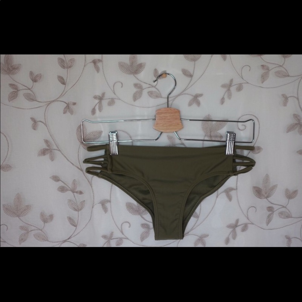 Hollister Bathing Suit Bottoms